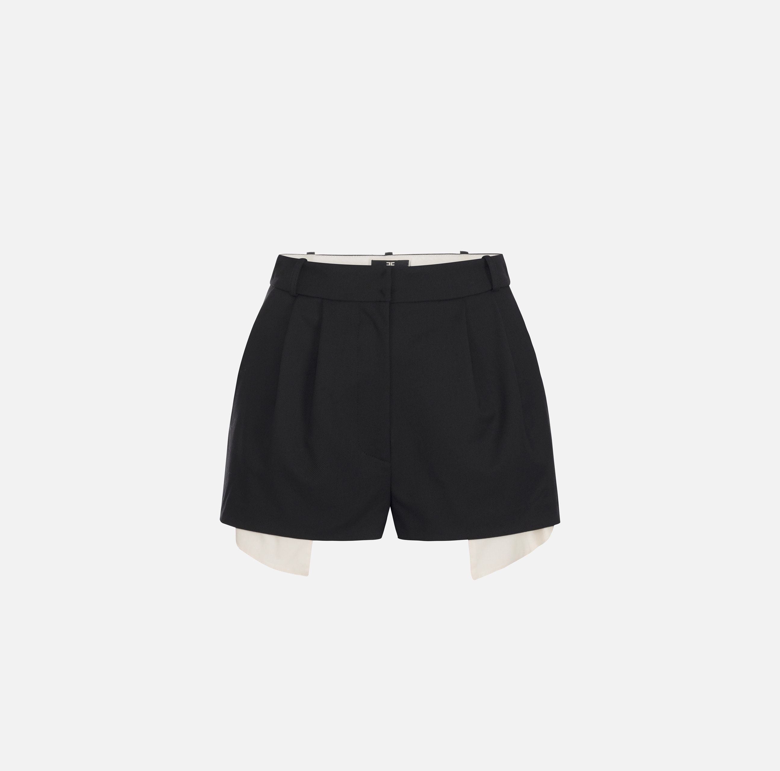 ELISABETTA FRANCHI ブラックショートパンツ 40 ELISABETTA FRANCHI ブラックショートパンツ 40 85%OFF 新品