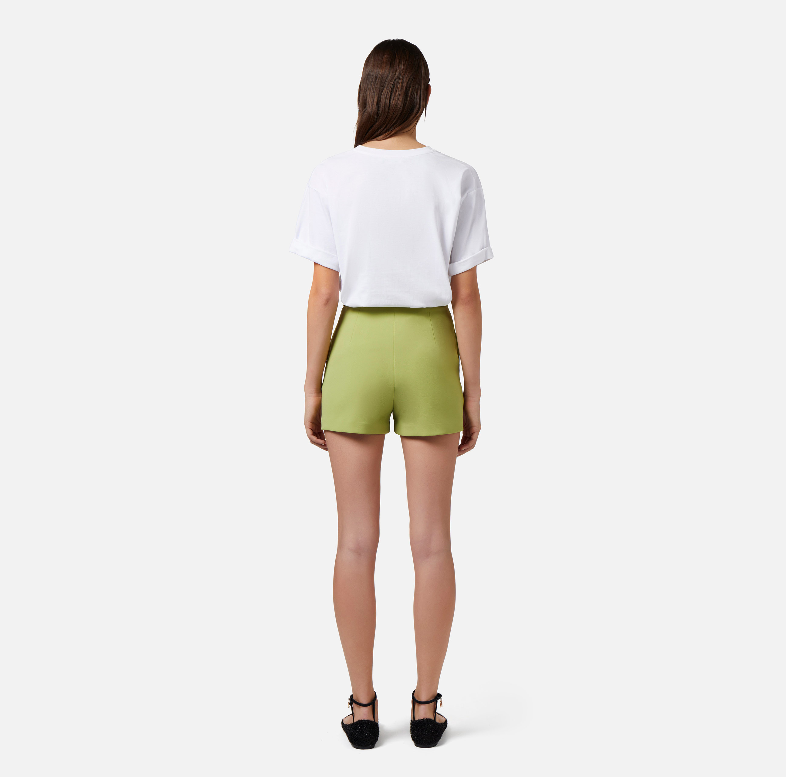 ショートパンツ ELISABETTA FRANCHI Women Shorts  Burmudas LSH01252E2360 Whi Elegant Women's Shorts from Elisabetta Franchi