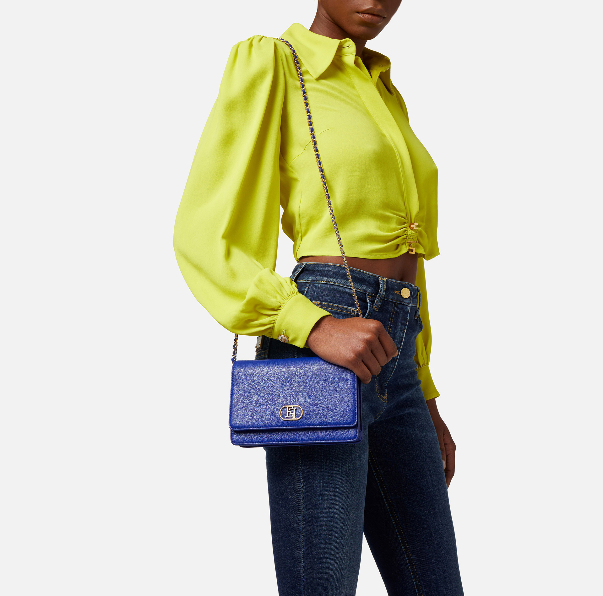 Shoulder bag with metal logo | Elisabetta Franchi® Outlet