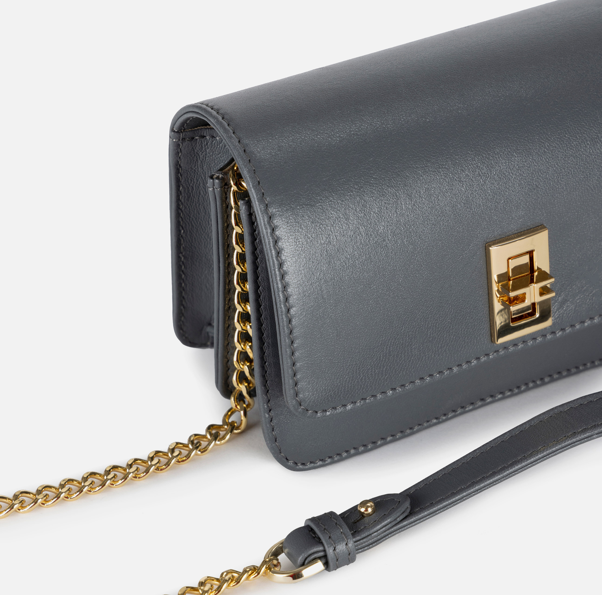 Sac à bandoulière en cuir nappa avec soufflet | Elisabetta Franchi® Outlet