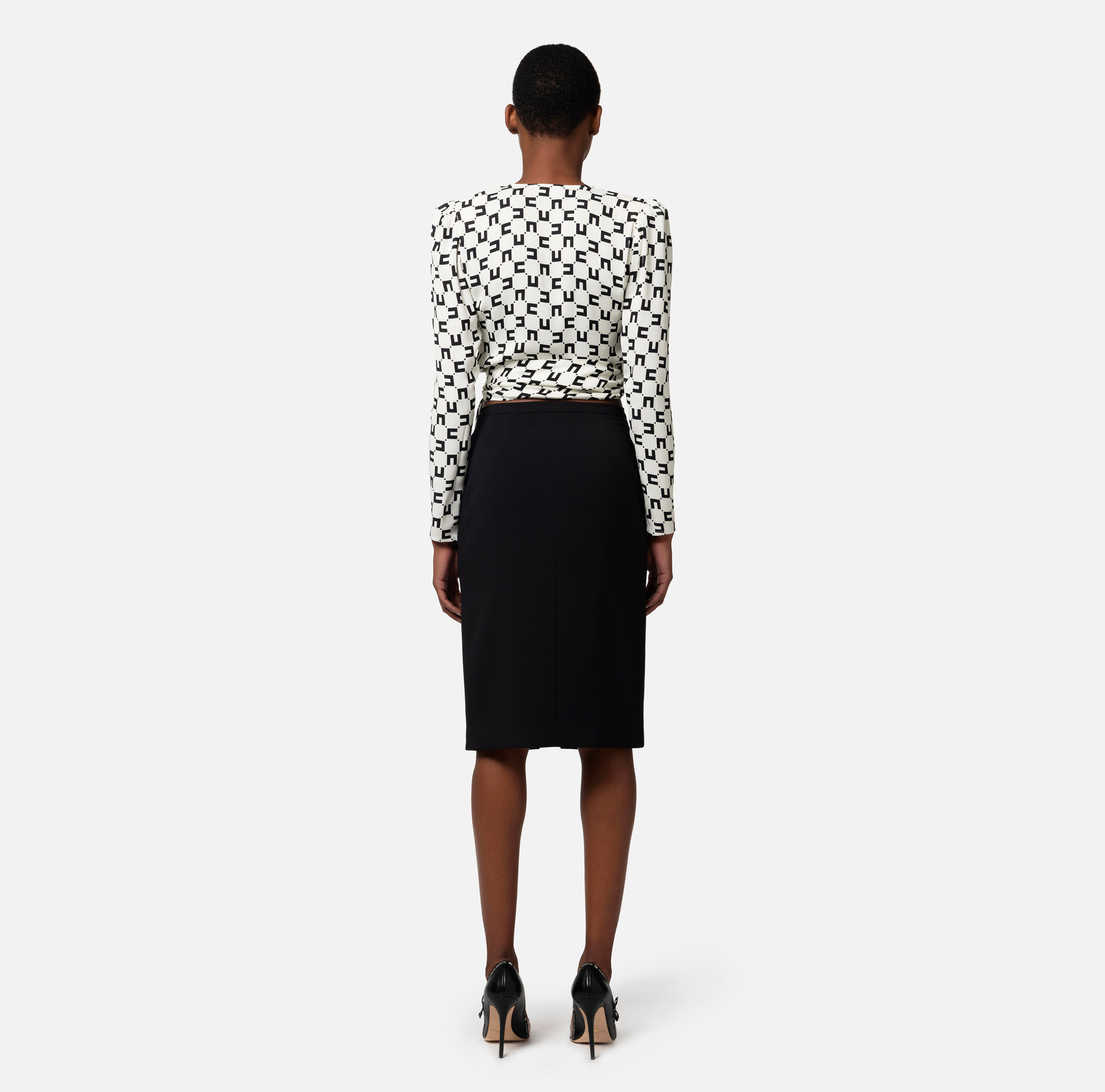 Cropped blouse in viscose georgette fabric with logo print and knot - Elisabetta Franchi® Outlet
