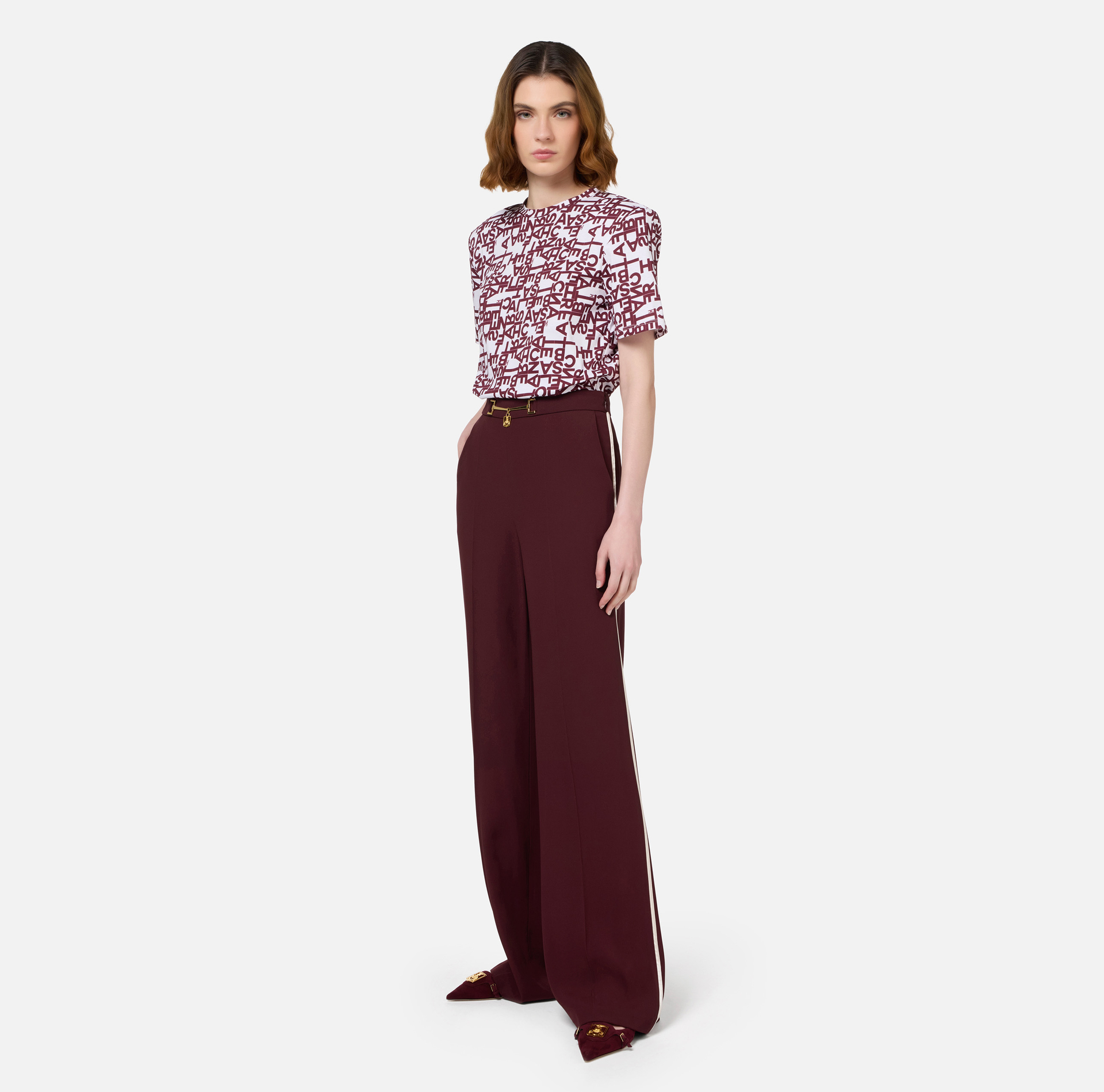 Jersey T-shirt with small lettering - Elisabetta Franchi® Outlet