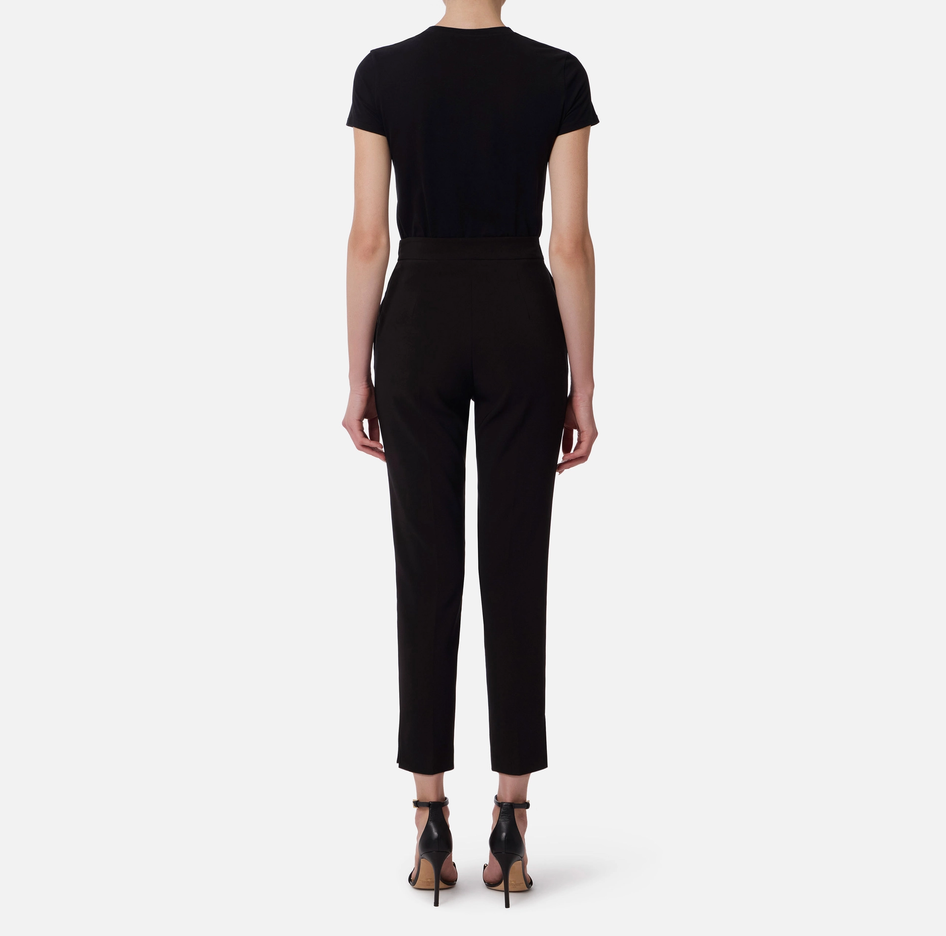 T-shirt with necklace detail - Elisabetta Franchi® Outlet