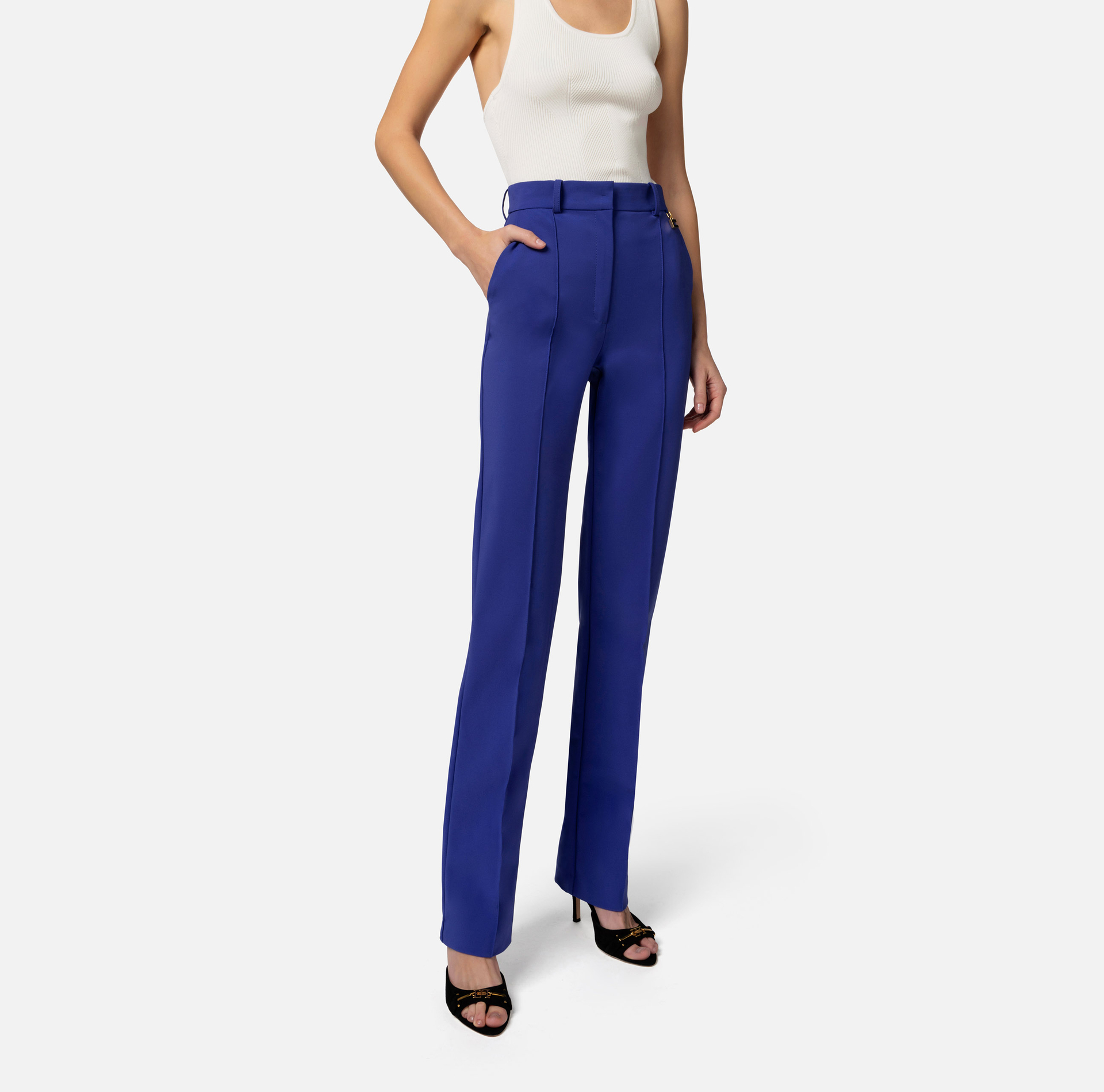 Pantalon droit en tissu technique bi-élastique avec breloques - Elisabetta Franchi® Outlet