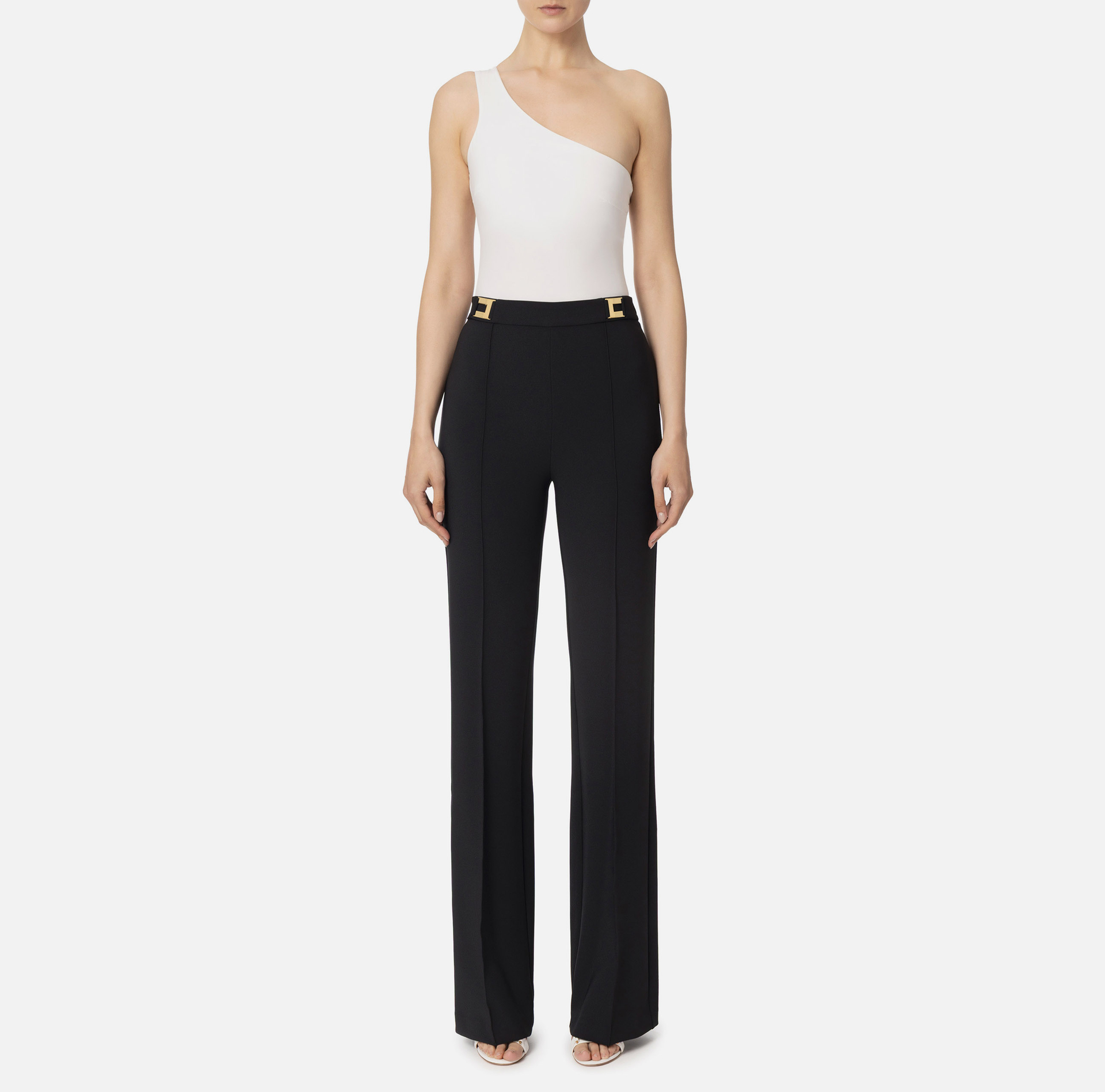 Palazzohose aus Krepp mit Logoplaketten - Elisabetta Franchi® Outlet