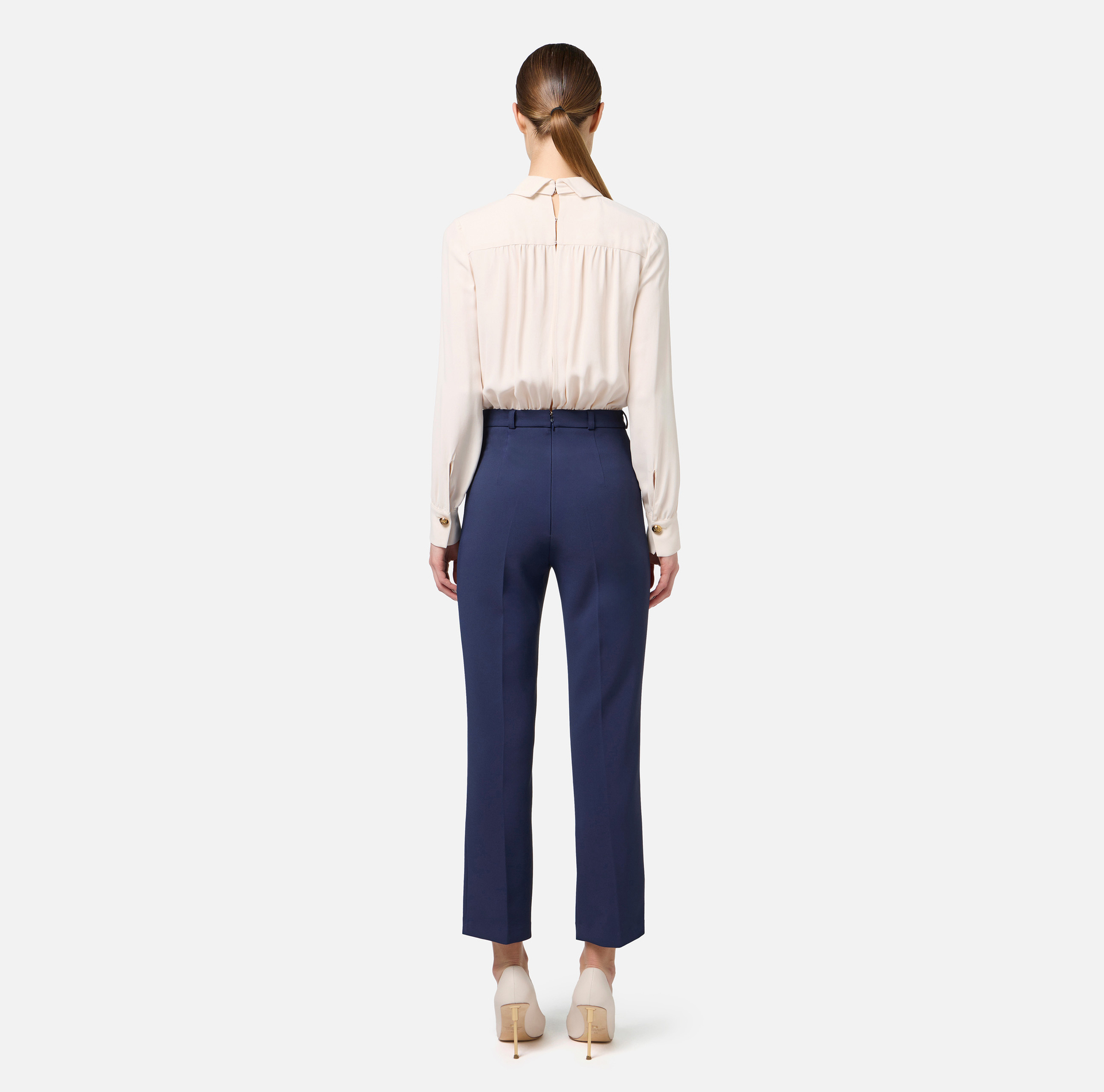 Stretch crêpe jumpsuit with bow - Elisabetta Franchi® Outlet